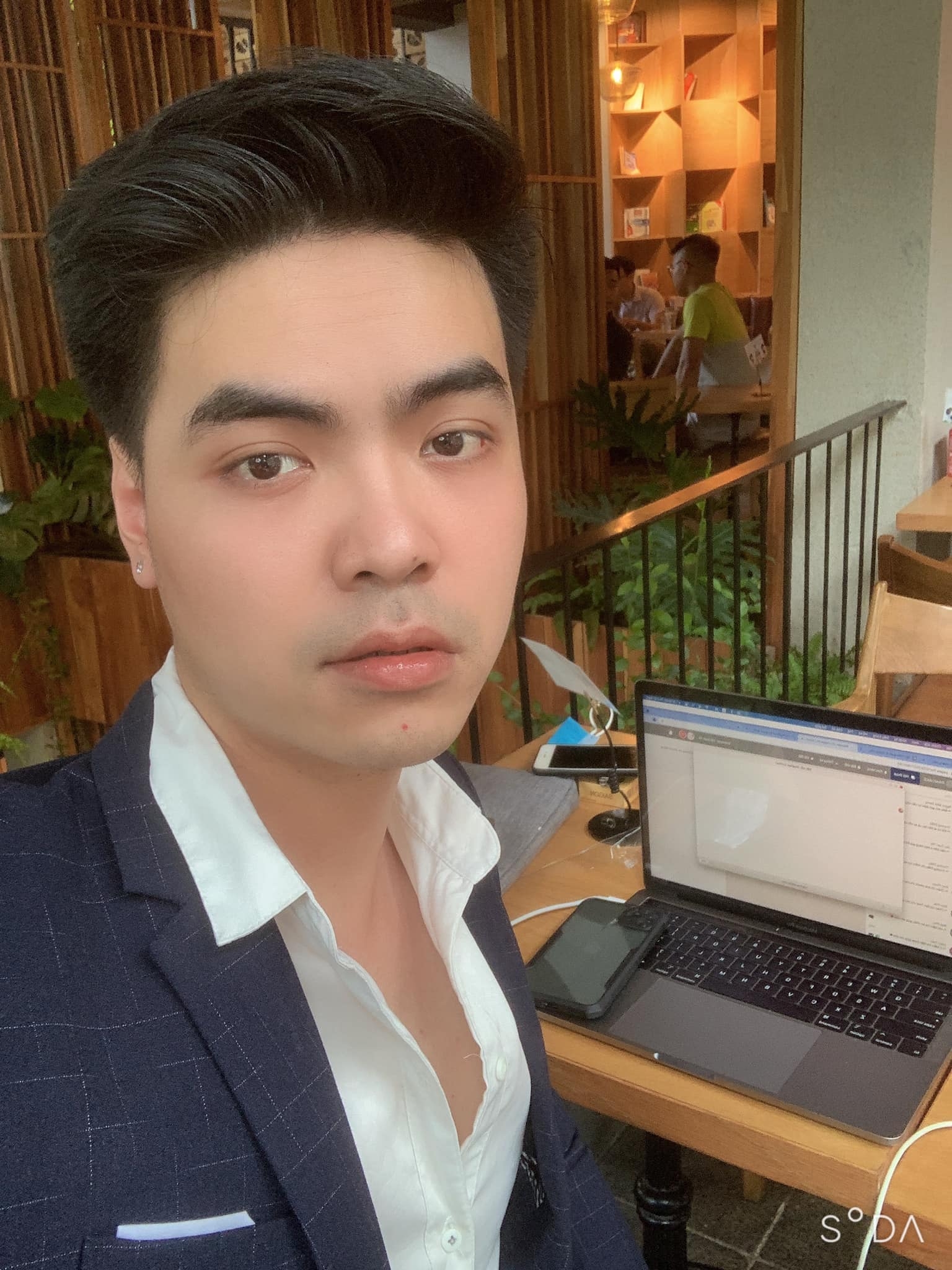 Đánh giá của khách hàng Hoa Long